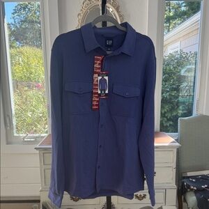 GAP Men's Deep Blue Casual Shirt